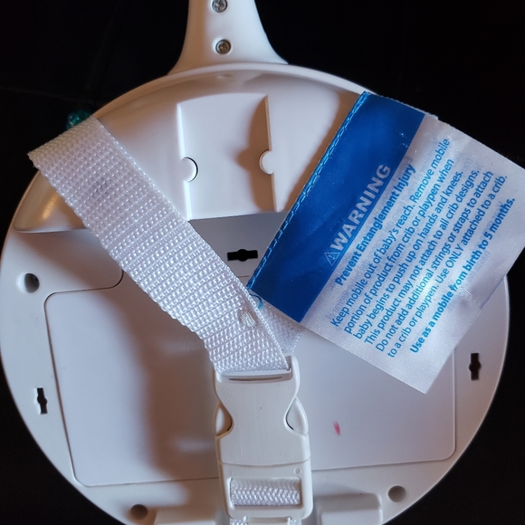 SOLD SOLD Musical/Lightshow Crib Mobile - Picture 4 of 8